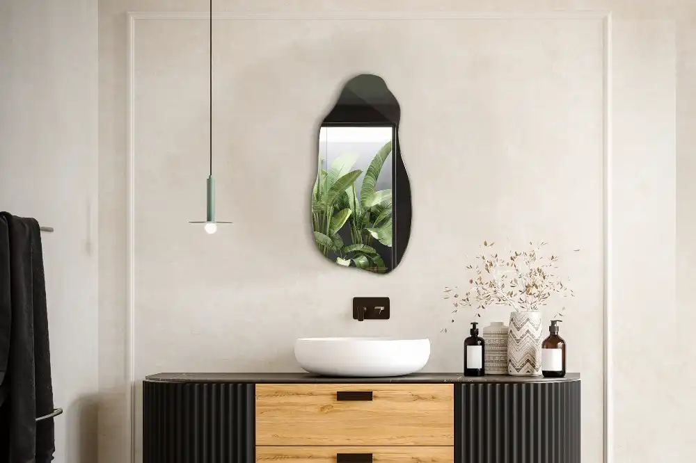 Organischer spiegel hängender Fleck