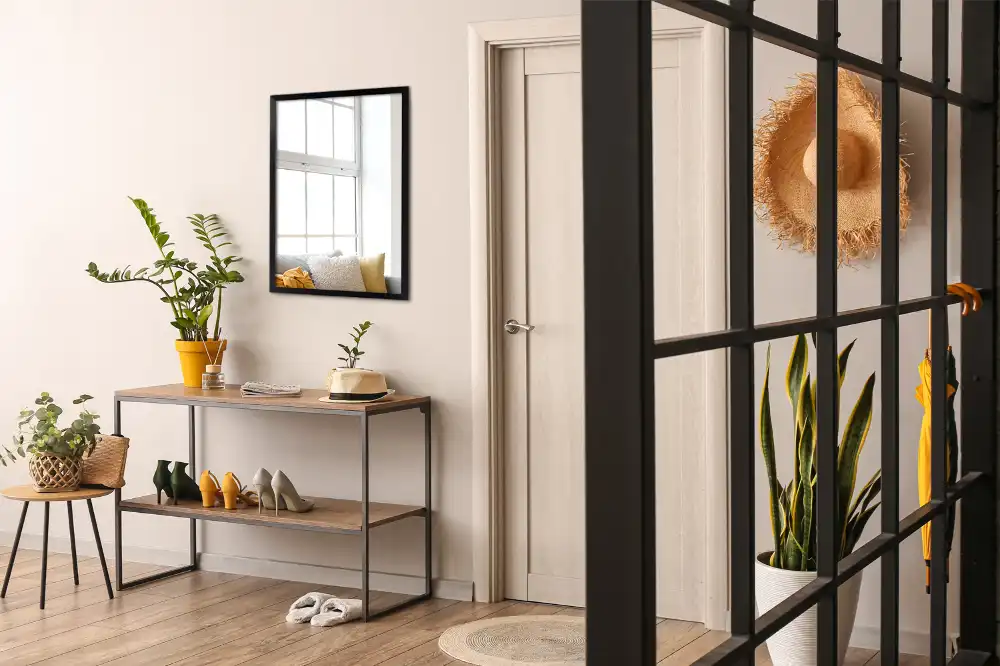 Rechteckiger spiegel wand mit schwarzem rahmen