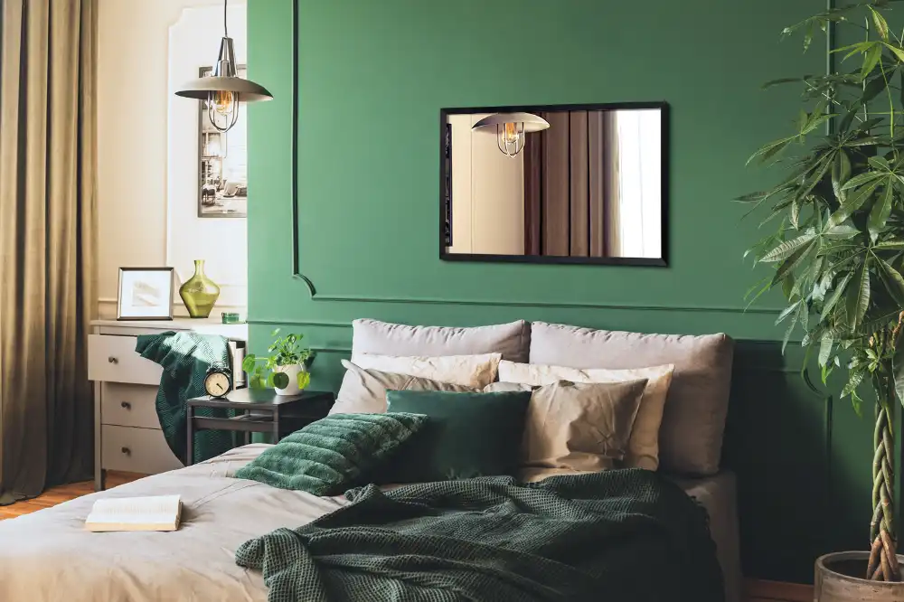 Rechteckiger spiegel wand mit schwarzem rahmen