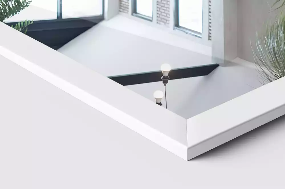 Ganzkörperspiegel mit weißem Rahmen