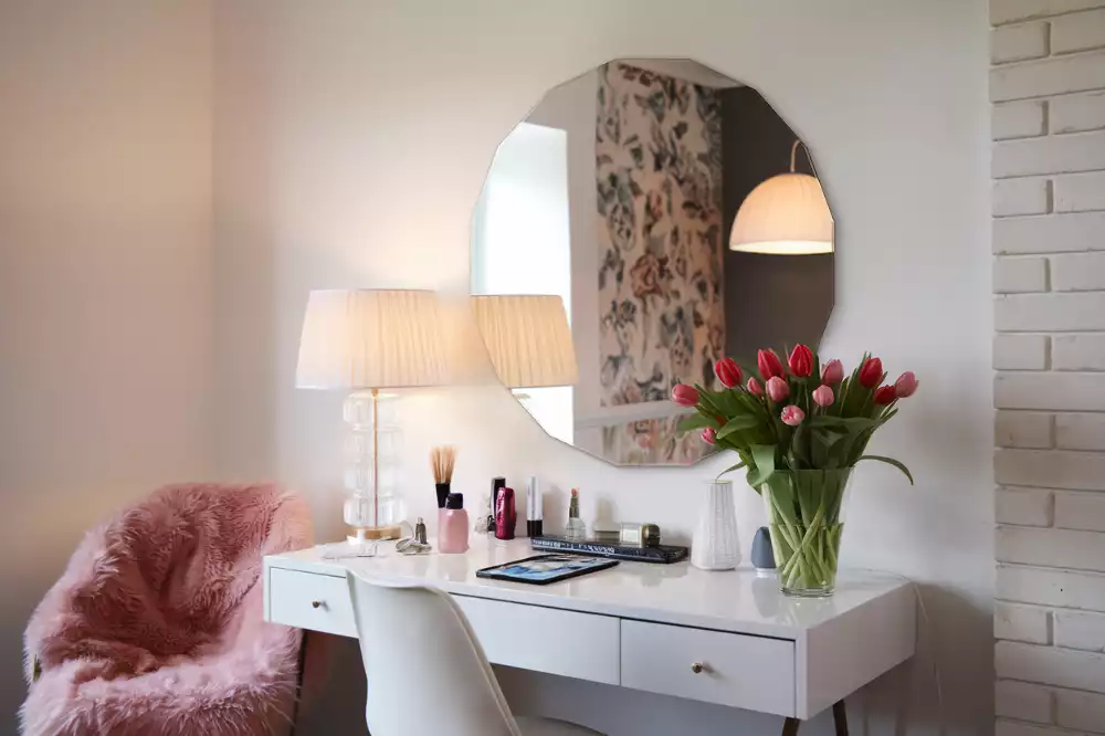 Geometrische Spiegel originelles design